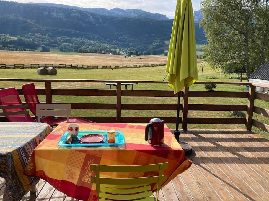 Chalet Cosy, Belle Vue, Dans Le Massif Du Vercors ลองส์ซองแวร์เคอร์ ภายนอก รูปภาพ